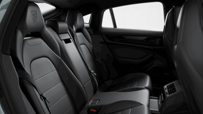 2026 Porsche Panamera 4