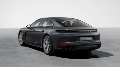 2026 Porsche Panamera 4
