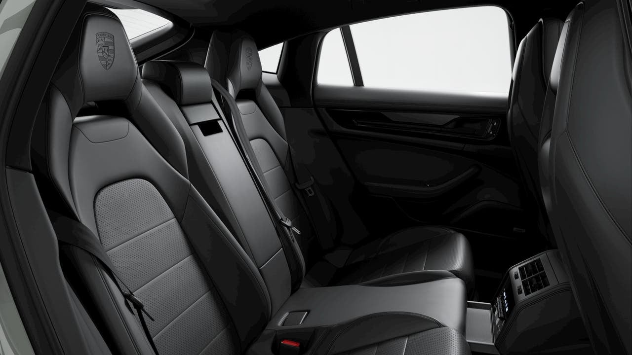 2026 Porsche Panamera Panamera 4
