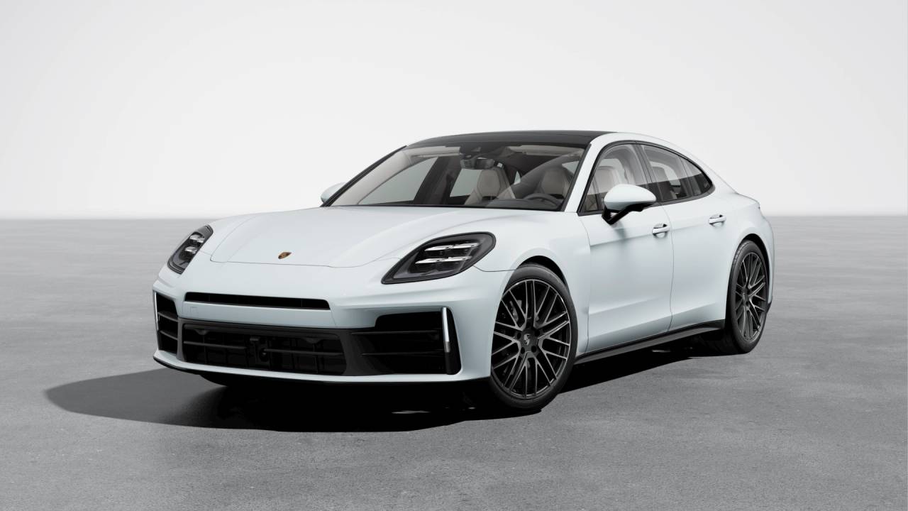 2026 Porsche Panamera 4