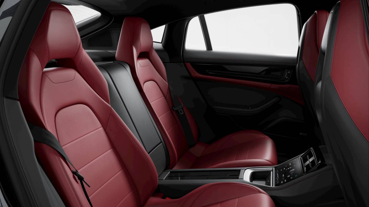 2026 Porsche Panamera Base