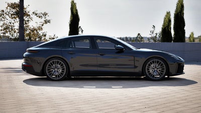 2027 Porsche Panamera Panamera