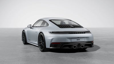 2026 Porsche 911 Carrera 4 GTS