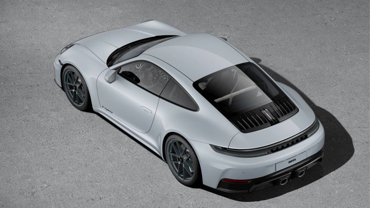 2026 Porsche 911 Carrera 4 GTS