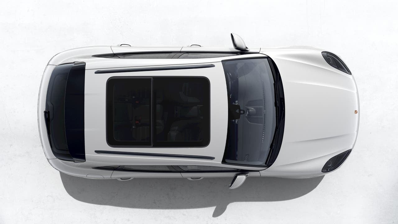 2026 Porsche Macan AWD