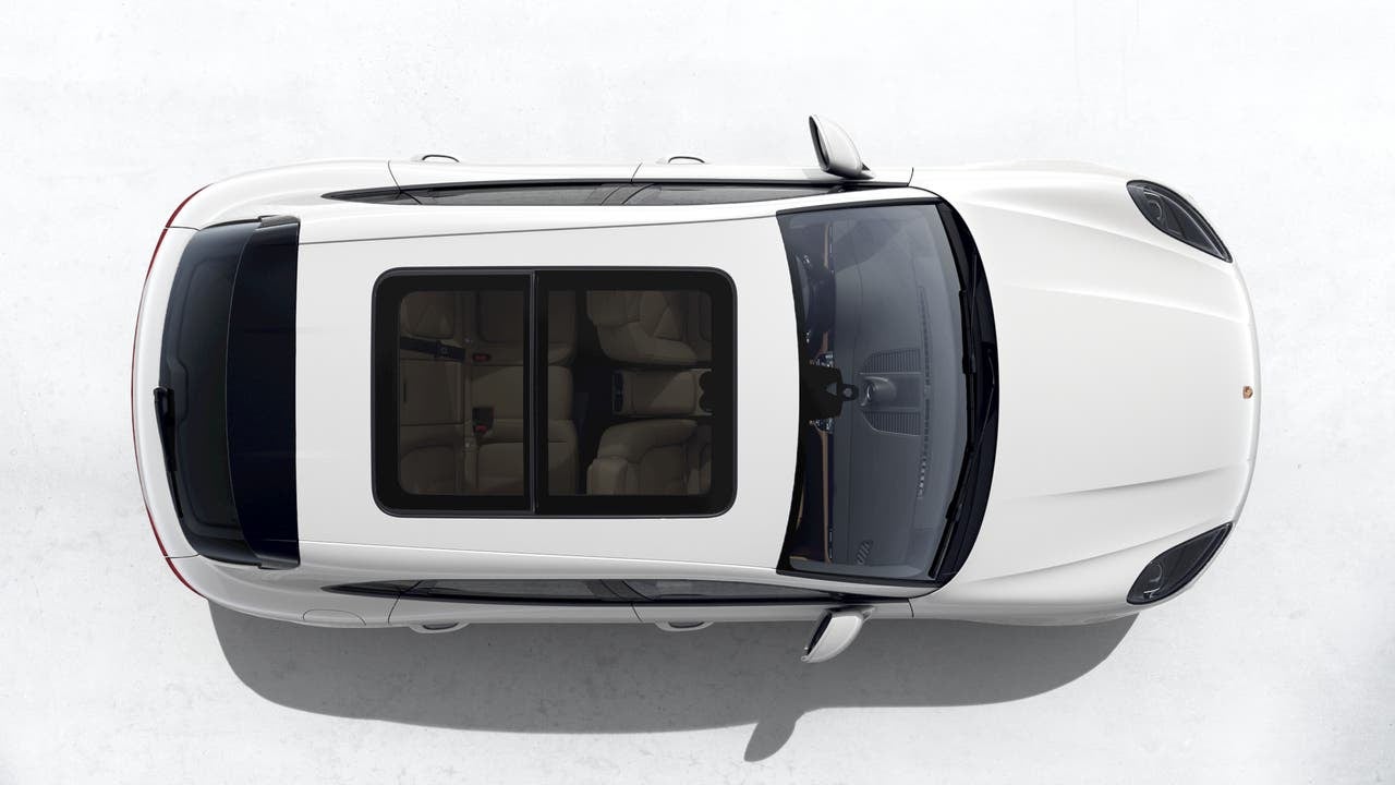 2026 Porsche Macan Base