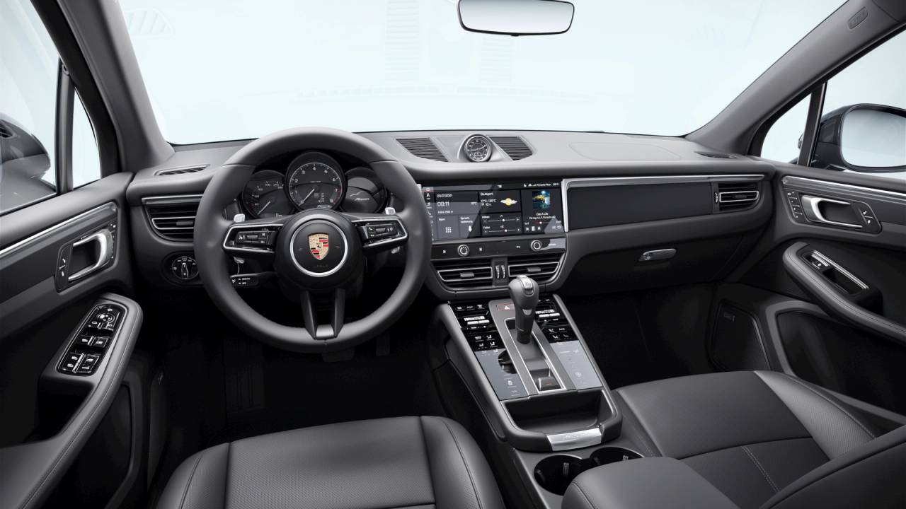 2026 Porsche Macan Base