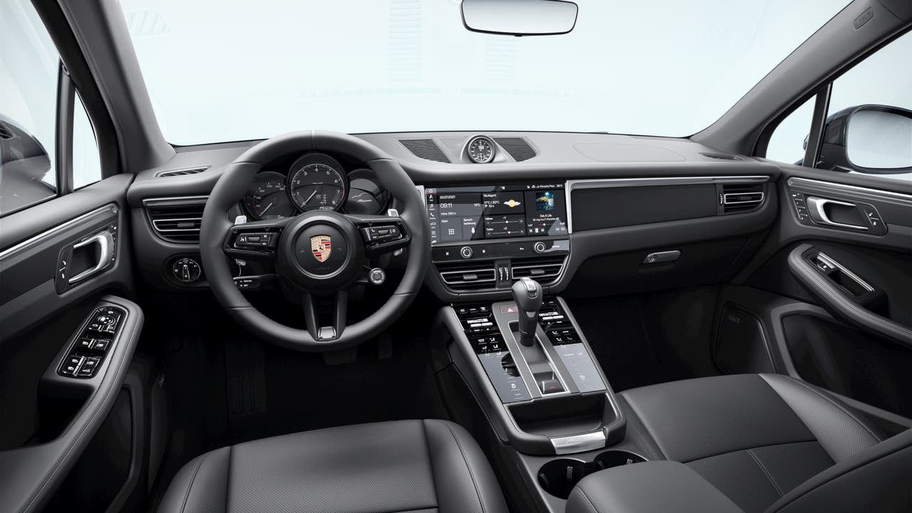 2026 Porsche Macan AWD