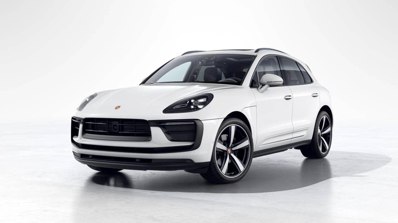 2026 Porsche Macan Base