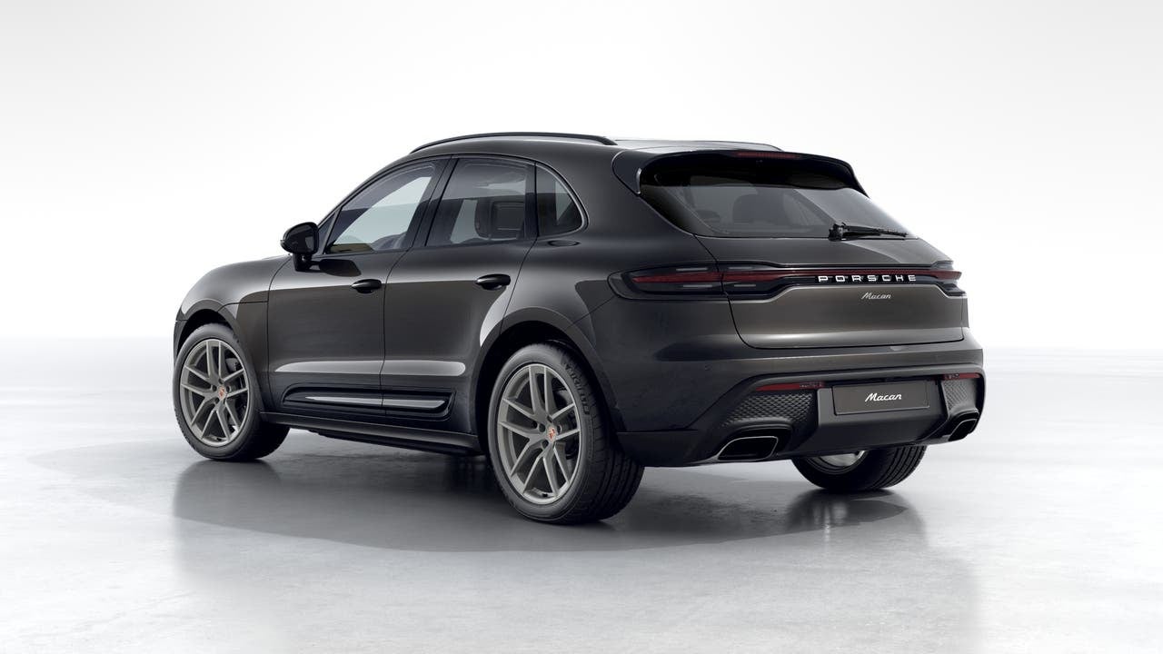 2026 Porsche Macan AWD