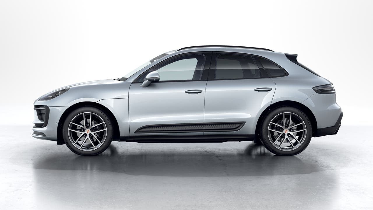 2026 Porsche Macan AWD