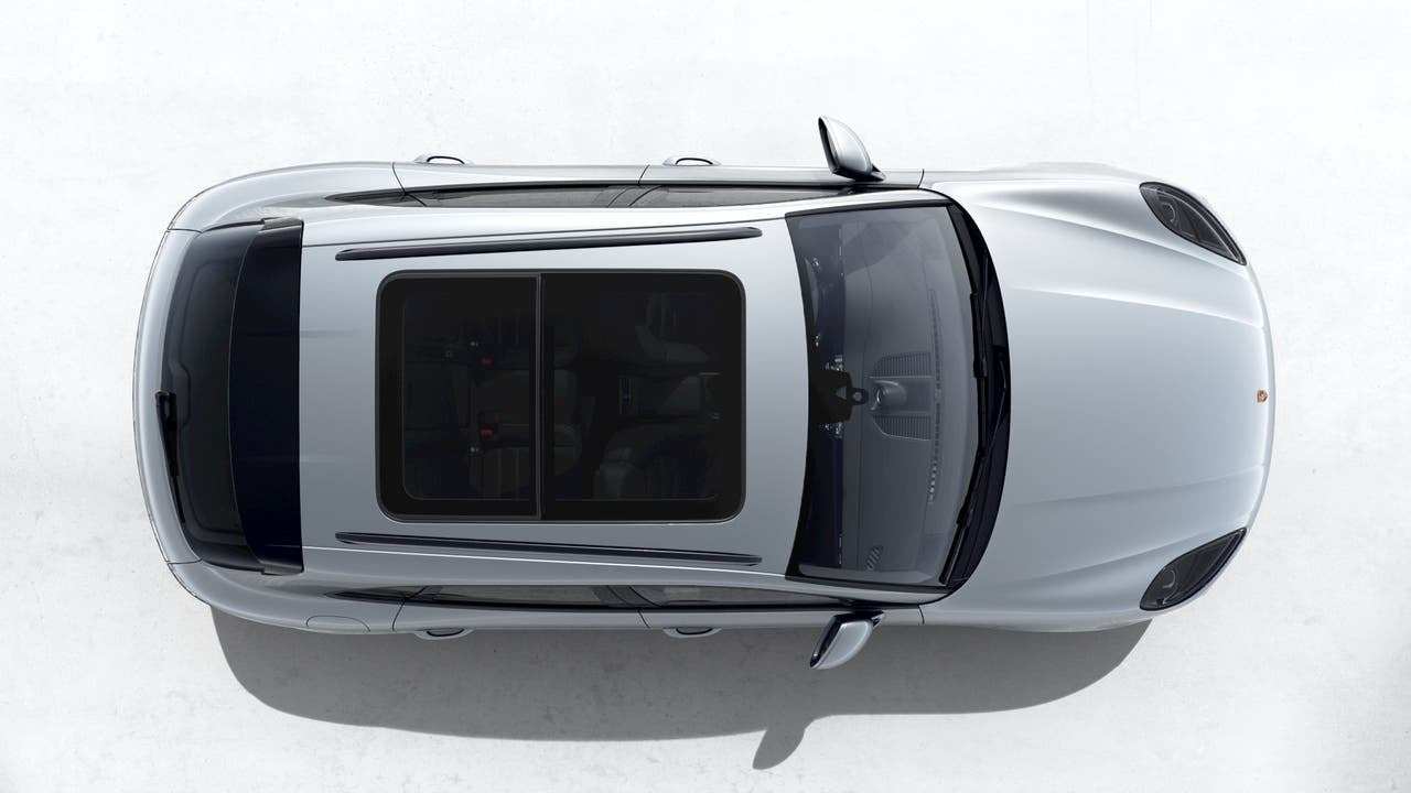 2026 Porsche Macan AWD