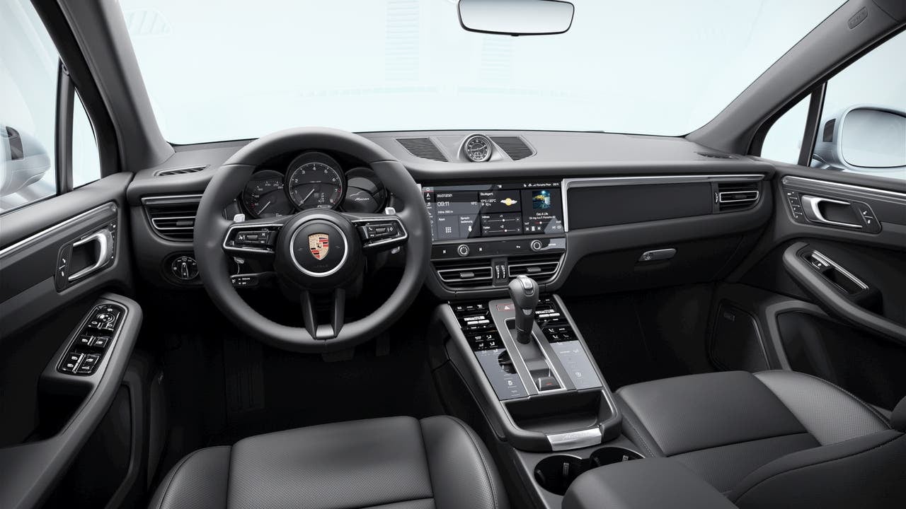 2026 Porsche Macan AWD