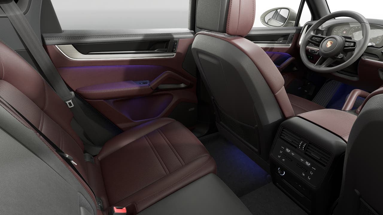 2026 Porsche Cayenne AWD