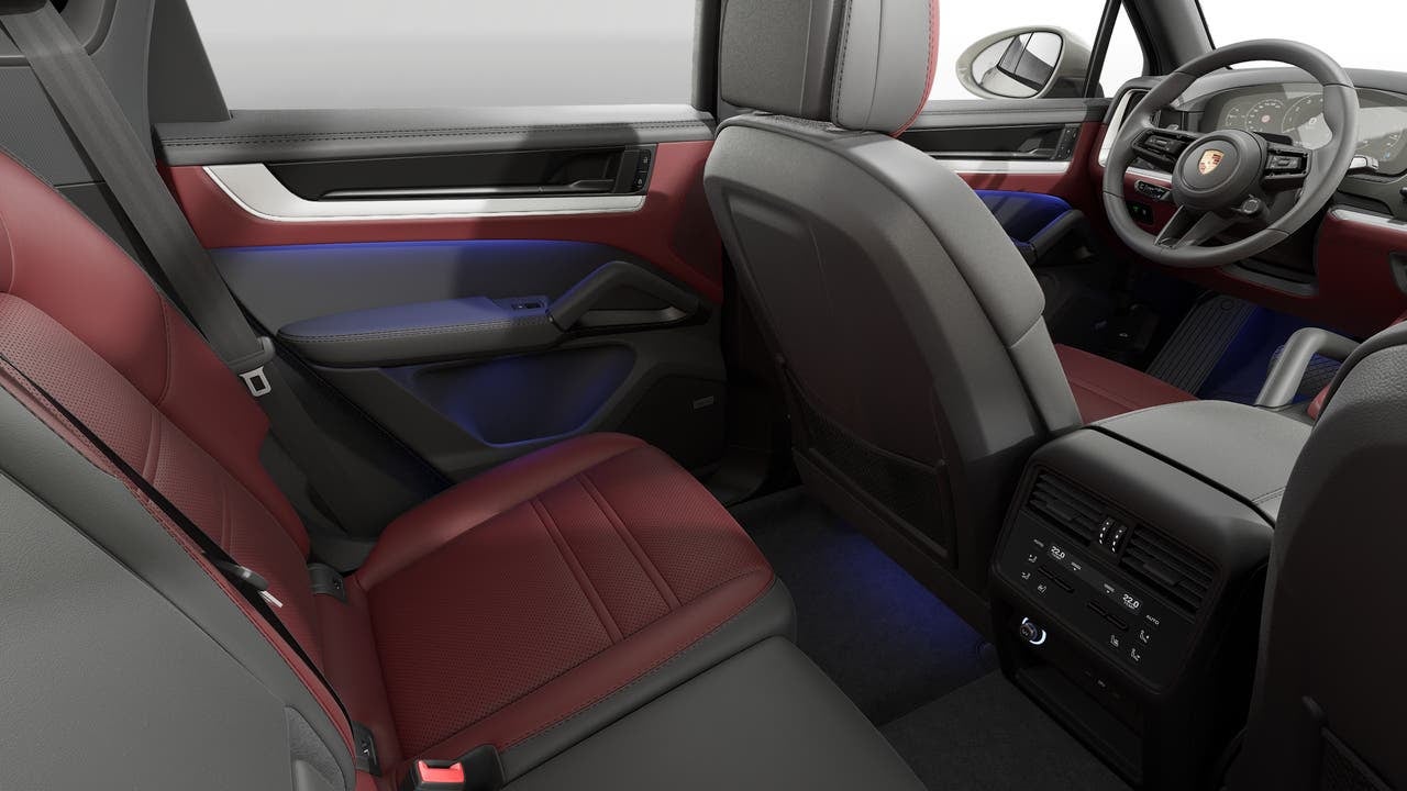 2026 Porsche Cayenne AWD