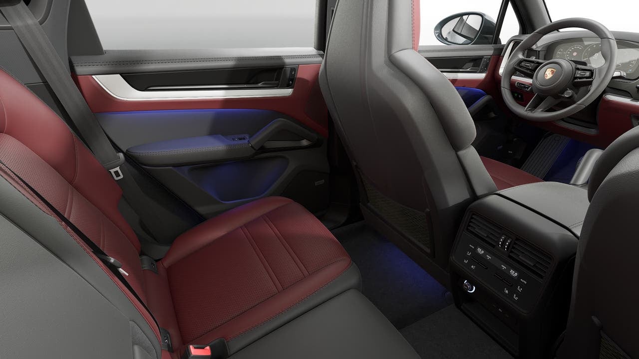 2026 Porsche Cayenne AWD