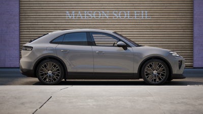 2026 Porsche Macan Macan 4 Electric