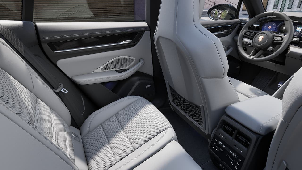 2026 Porsche Macan Macan 4S Electric