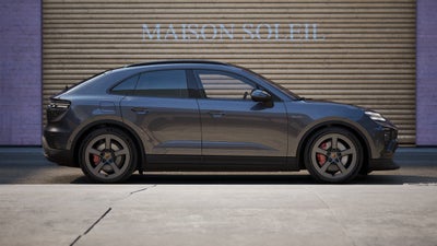 2026 Porsche Macan Macan 4S Electric