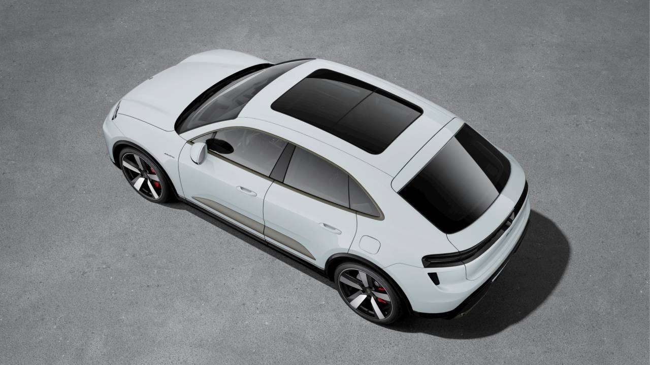 2026 Porsche Macan Turbo Electric