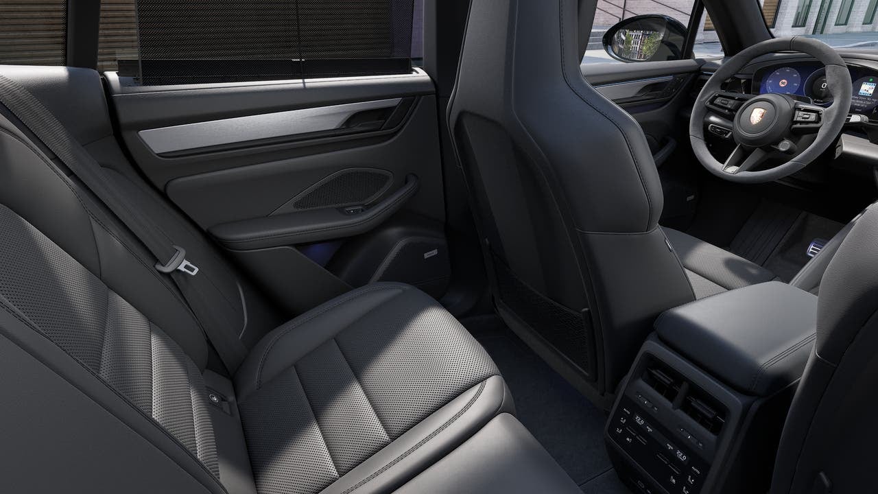 2026 Porsche Macan Macan GTS Electric