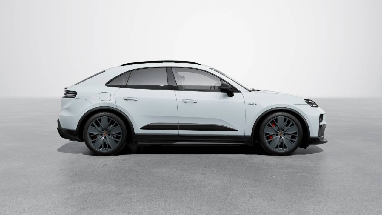 2026 Porsche Macan Macan GTS Electric