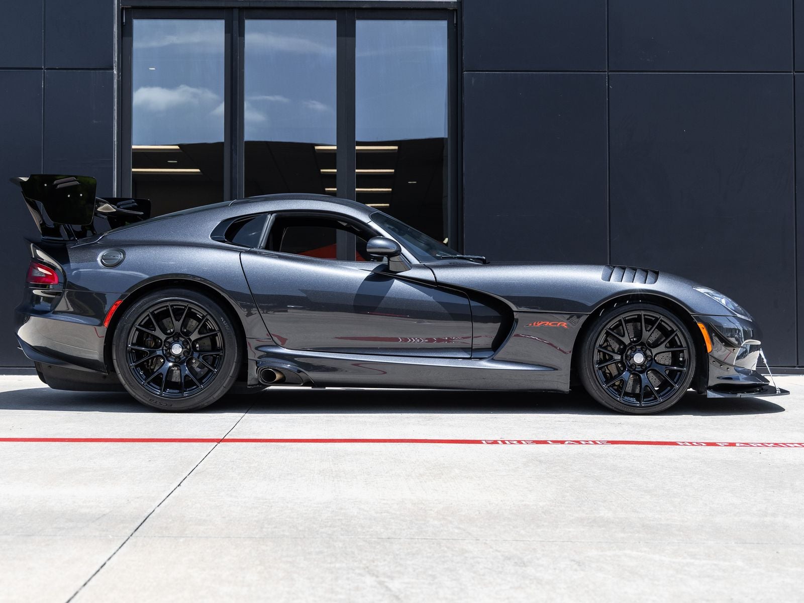 2016 Dodge Viper ACR