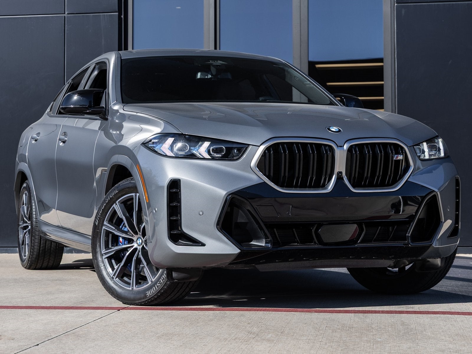 2026 BMW X6 M60i