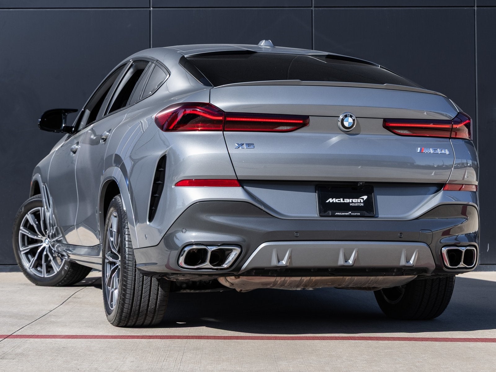 2026 BMW X6 M60i