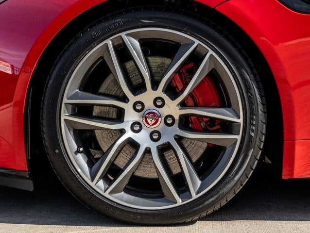 2018 Jaguar F-TYPE R