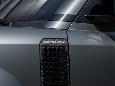 2025 Land Rover Defender 110 P635 OCTA V8