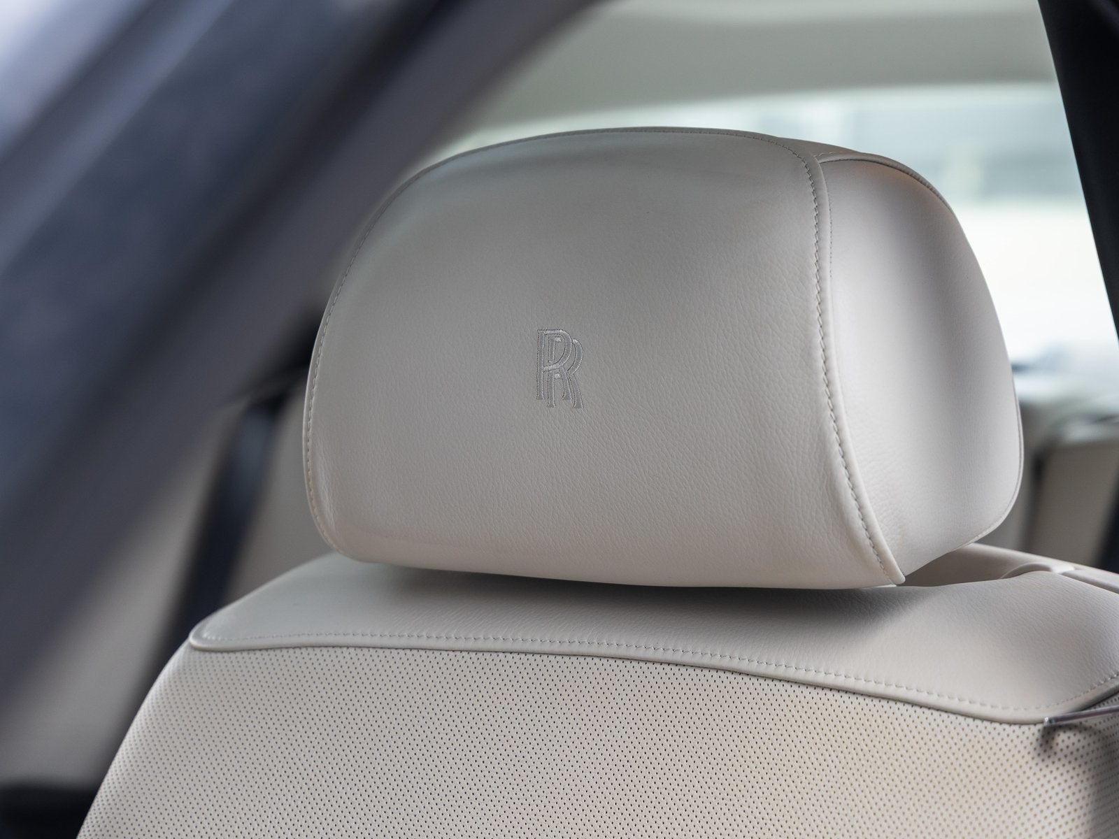 2012 Rolls-Royce Ghost 