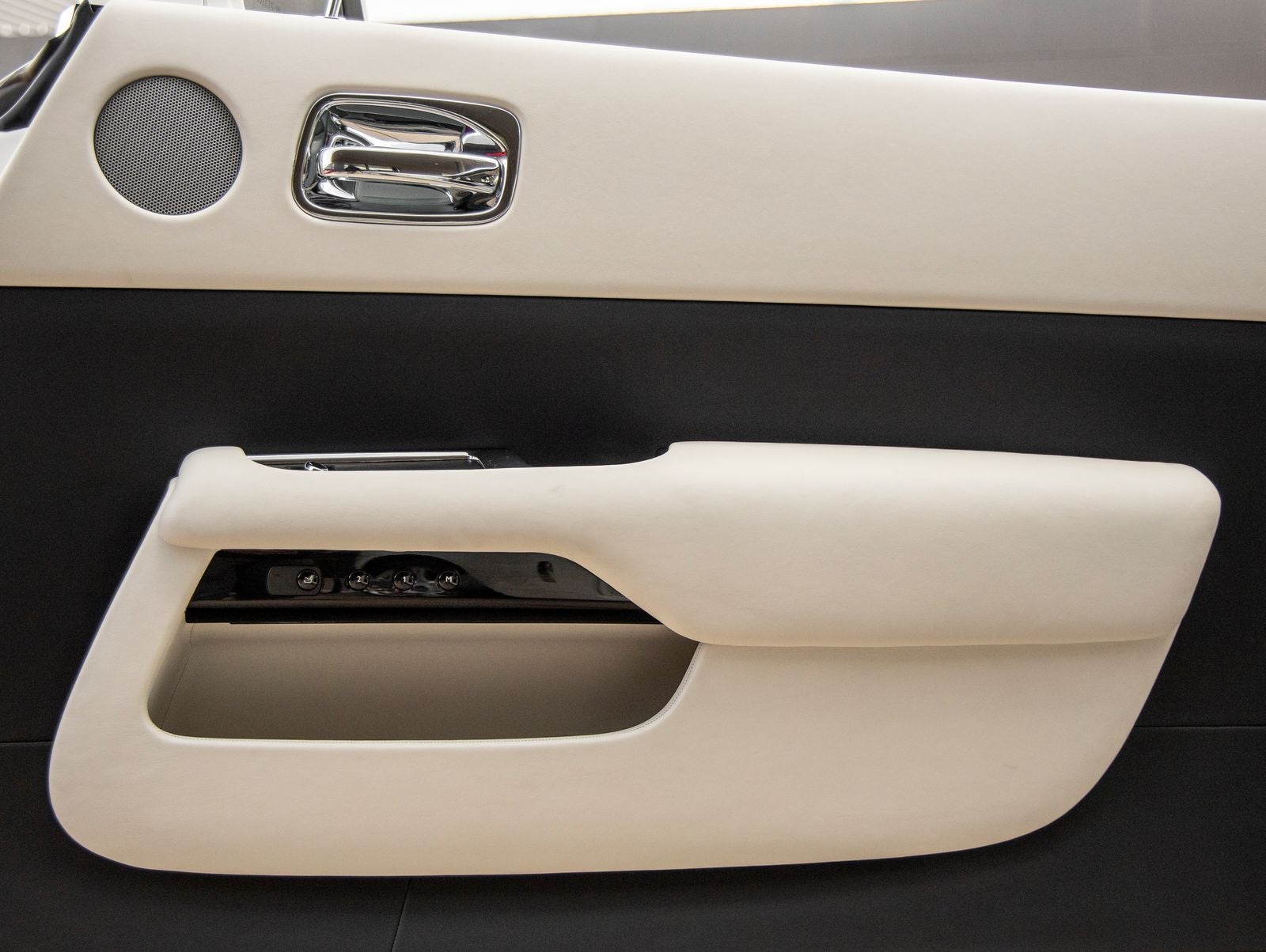 2018 Rolls-Royce Wraith Base