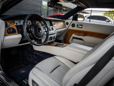 2016 Rolls-Royce Dawn Base