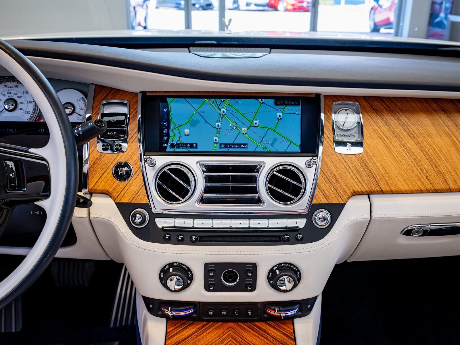 2018 Rolls-Royce Dawn Base