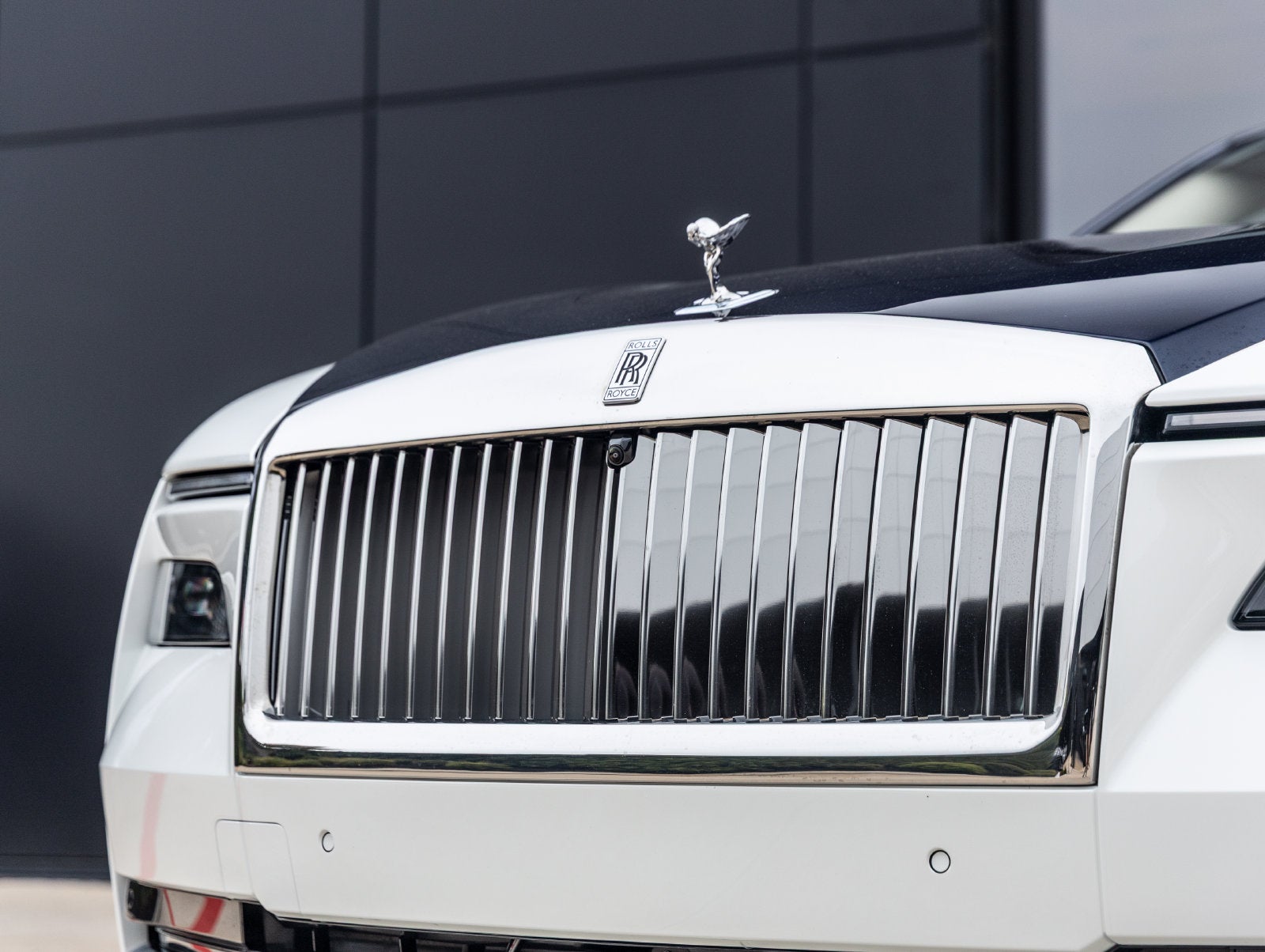 2026 Rolls-Royce Spectre 