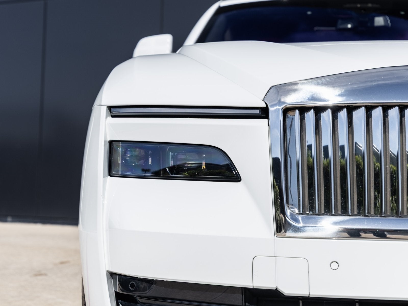 2024 Rolls-Royce Spectre Base