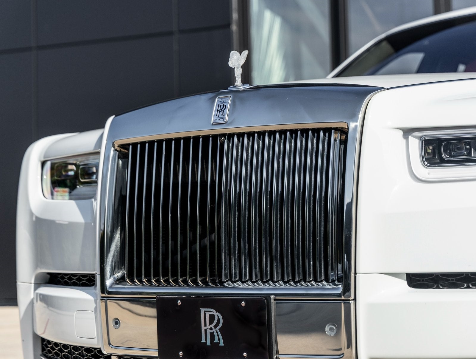 2022 Rolls-Royce Phantom Base