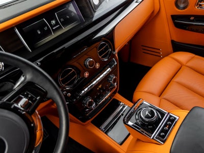 2022 Rolls-Royce Phantom Base