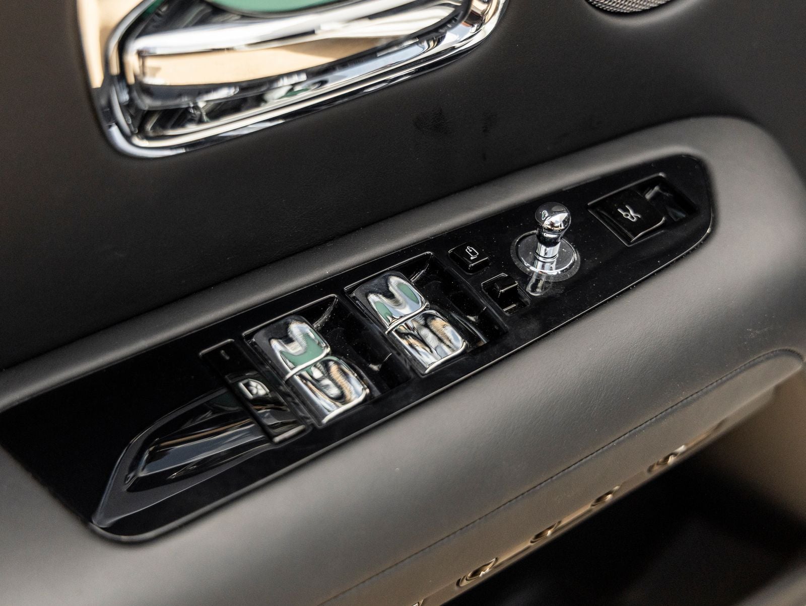 2024 Rolls-Royce Ghost 