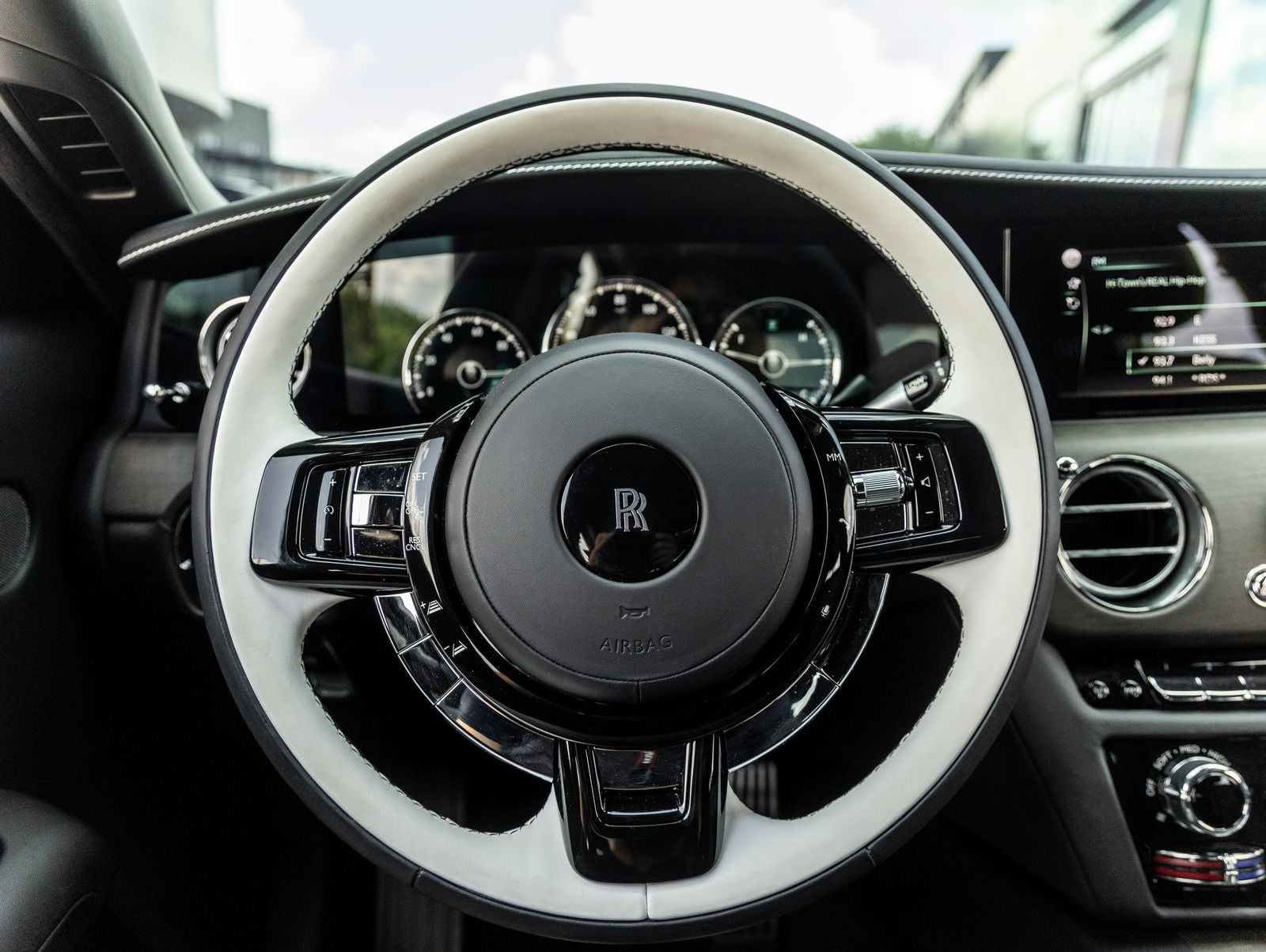 2024 Rolls-Royce Ghost 