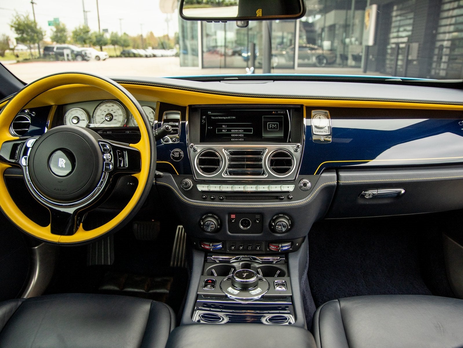 2021 Rolls-Royce Dawn Base