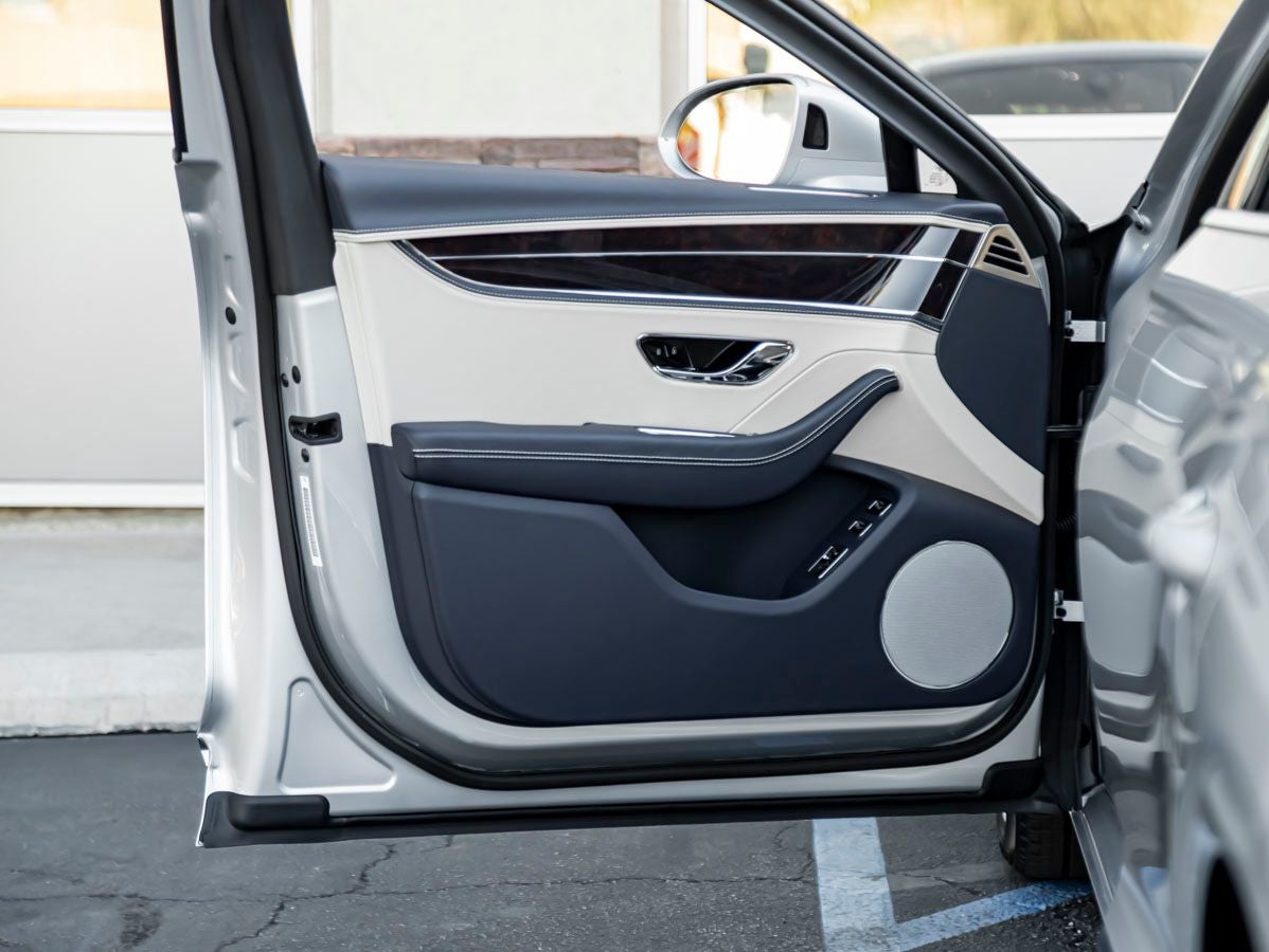 2026 Bentley Flying Spur Base