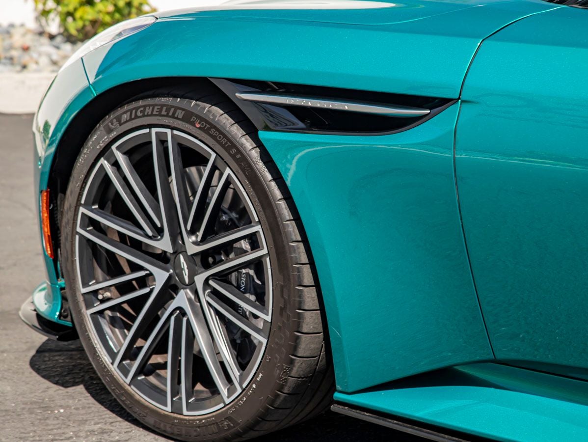 2026 Aston Martin DB12 Base