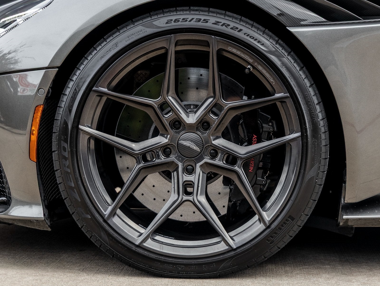 2019 Aston Martin DBS Superleggera