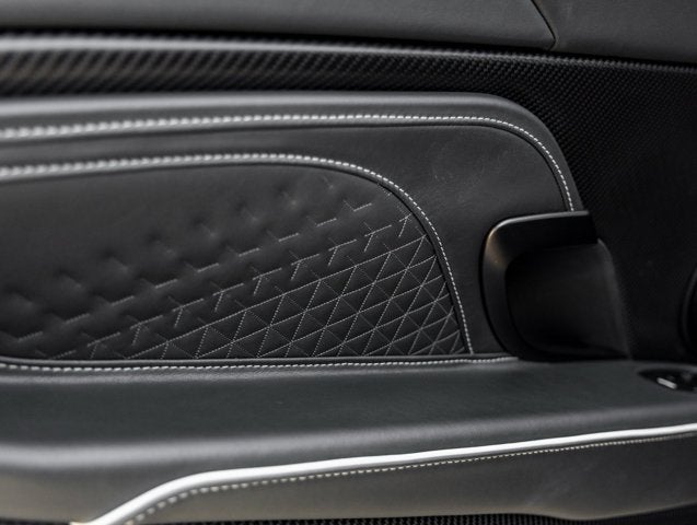 2022 Aston Martin DBS Superleggera