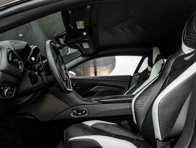 2022 Aston Martin DBS Superleggera