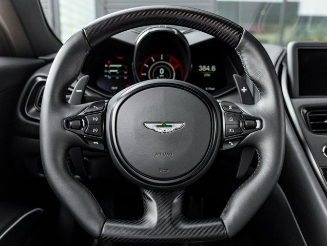 2022 Aston Martin DBS Superleggera