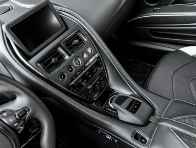 2022 Aston Martin DBS Superleggera