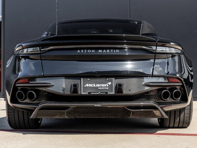2022 Aston Martin DBS Superleggera